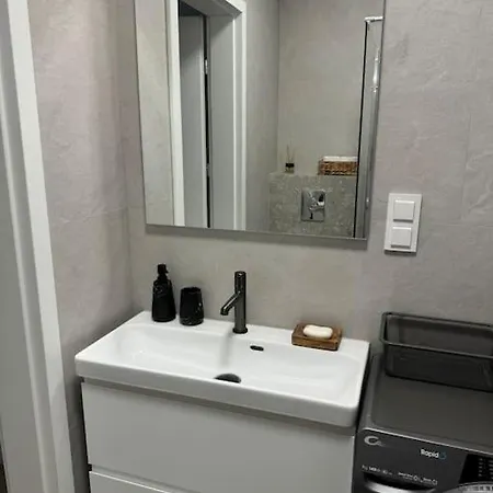 Apartment Metro Art Zupnicza National Stadium Warsaw
